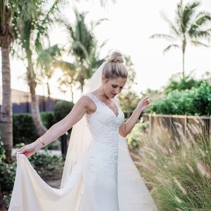 Meet your Posher, Carly